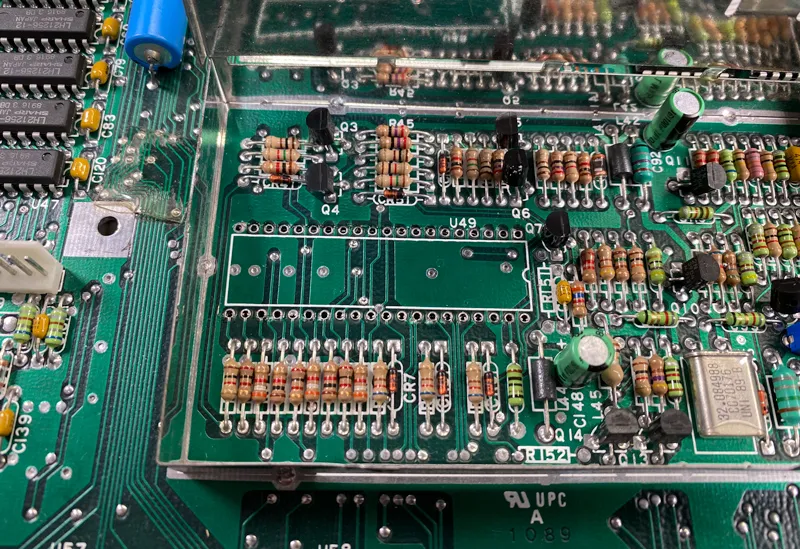 IC Unsoldered