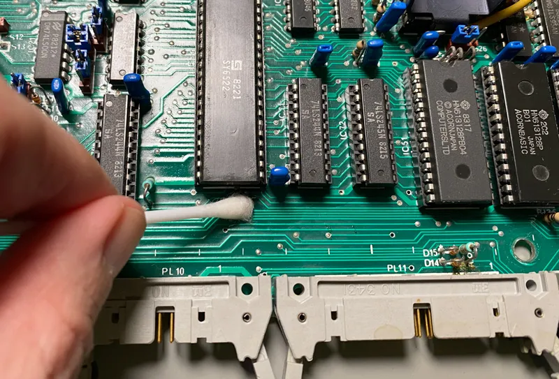 cleaning the pcb